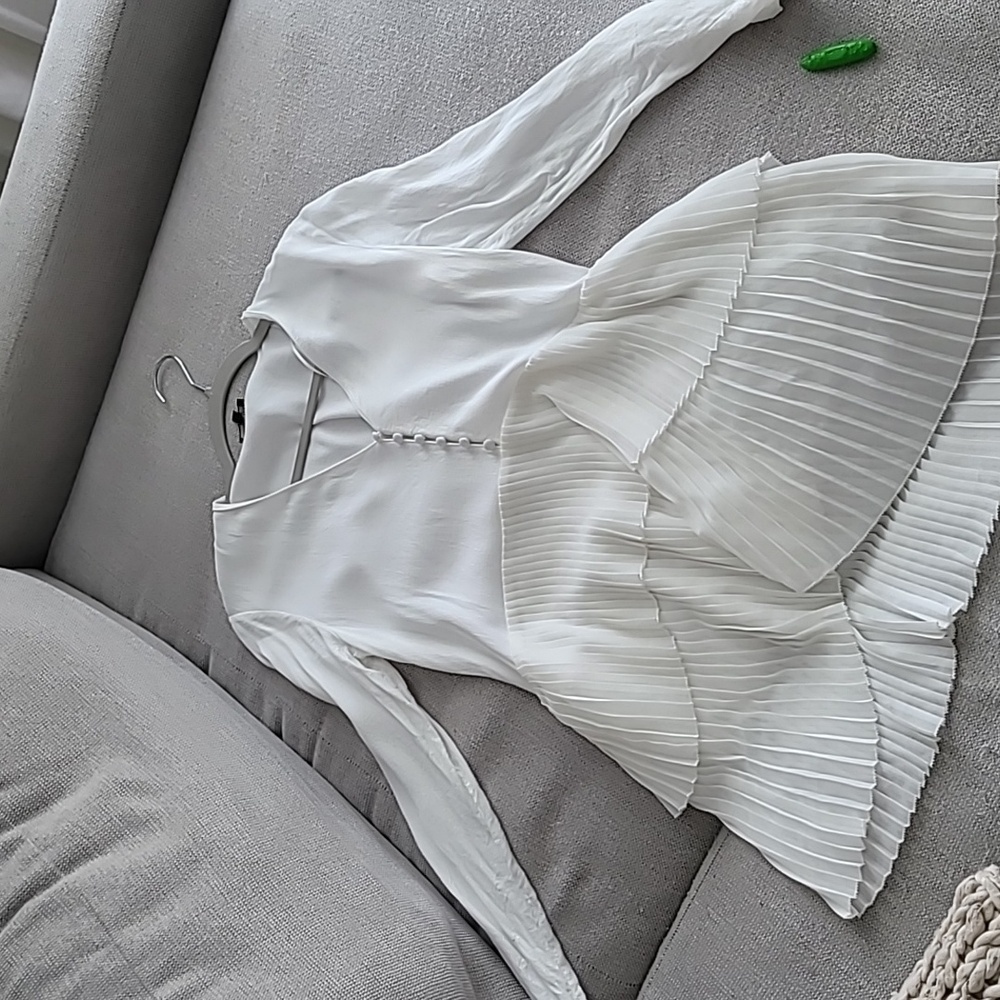 Massimo dutti off white mini dress ruffle size 2